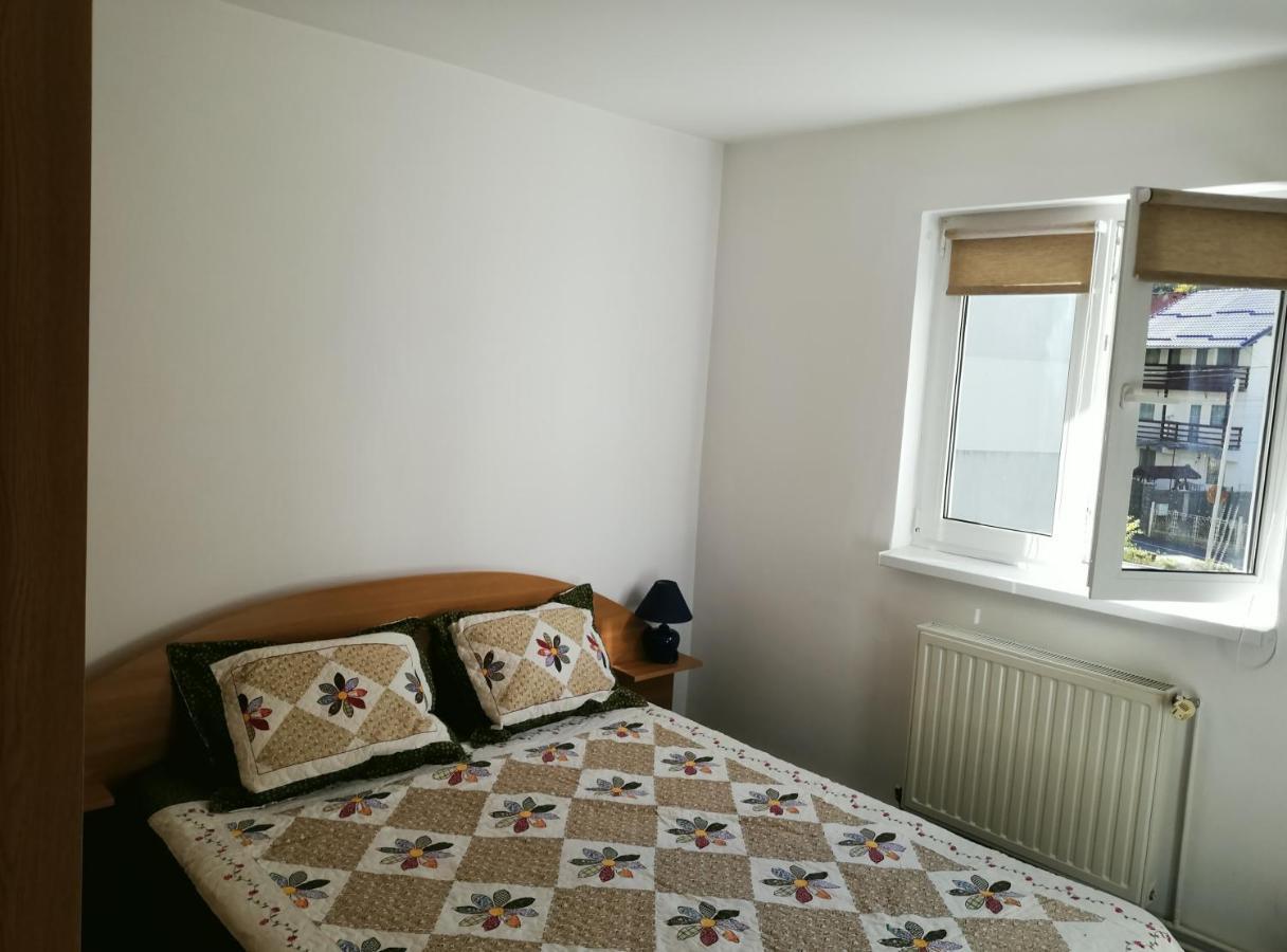 Апартаменты Apartament Langa Castan Азуга Экстерьер фото
